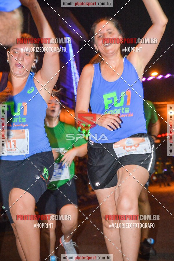 Buy your photos of the event70 CORRIDA DE BRODOWSKI on Fotop