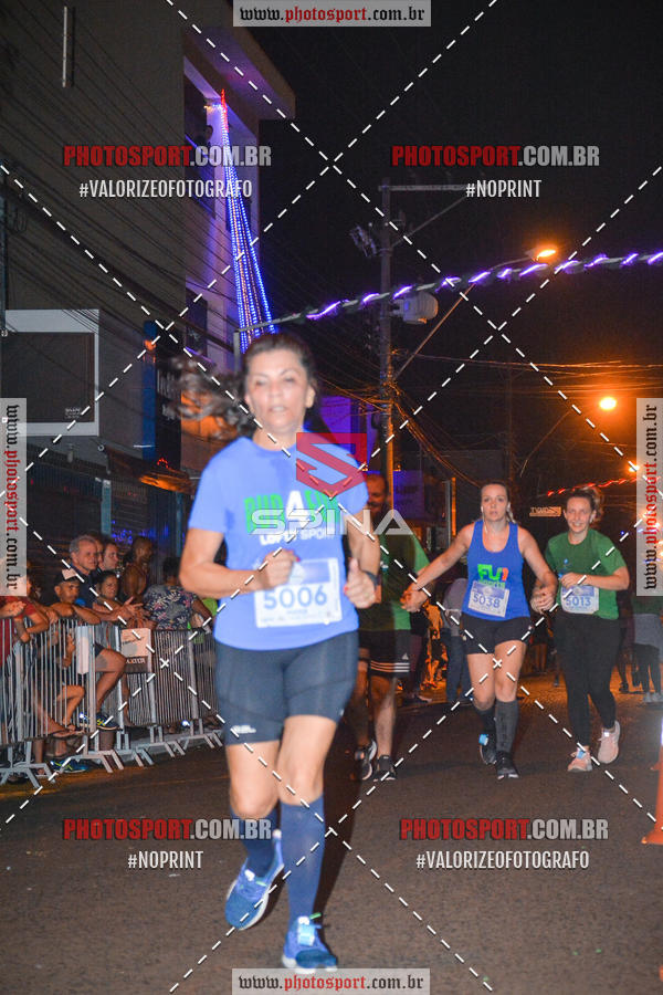 Buy your photos of the event70 CORRIDA DE BRODOWSKI on Fotop