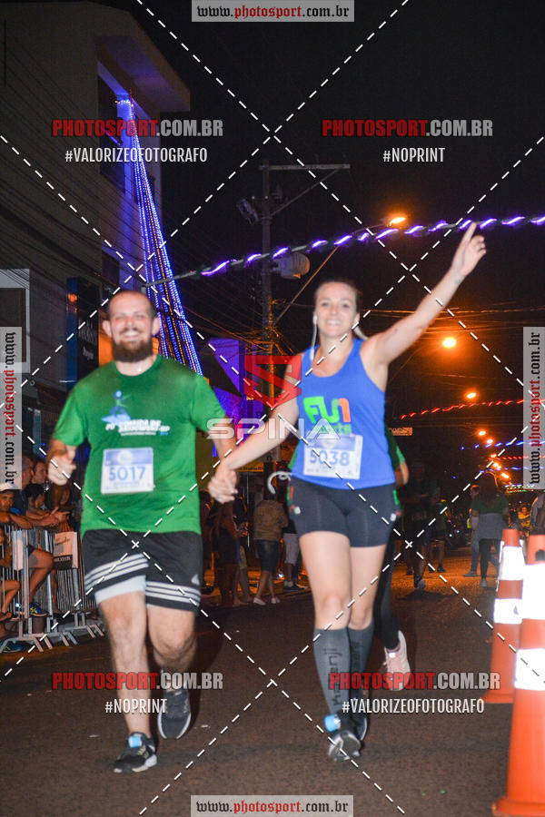 Buy your photos of the event70 CORRIDA DE BRODOWSKI on Fotop