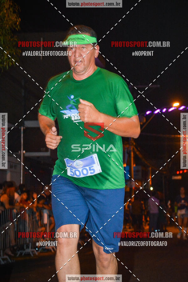 Buy your photos of the event70 CORRIDA DE BRODOWSKI on Fotop