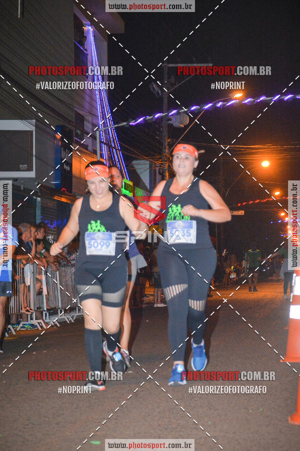 Buy your photos of the event70 CORRIDA DE BRODOWSKI on Fotop