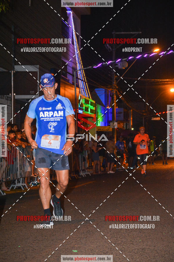 Buy your photos of the event70 CORRIDA DE BRODOWSKI on Fotop