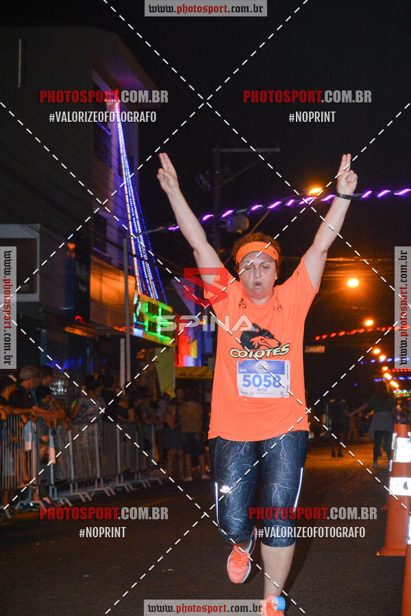 Buy your photos of the event70 CORRIDA DE BRODOWSKI on Fotop