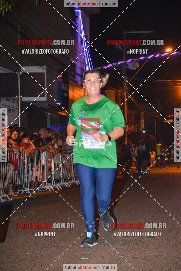 Buy your photos of the event70 CORRIDA DE BRODOWSKI on Fotop