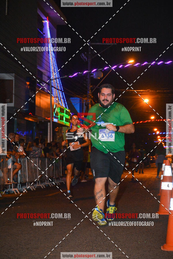 Buy your photos of the event70 CORRIDA DE BRODOWSKI on Fotop