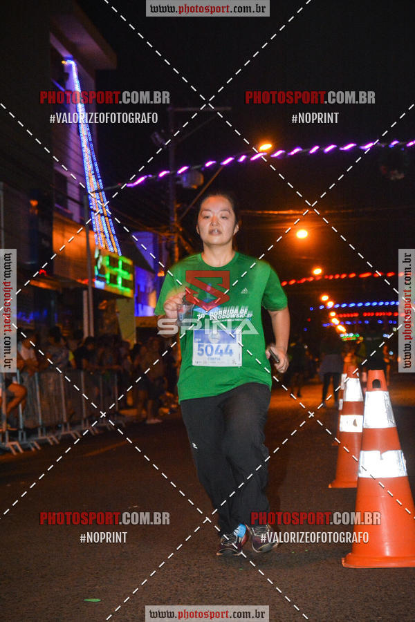 Buy your photos of the event70 CORRIDA DE BRODOWSKI on Fotop