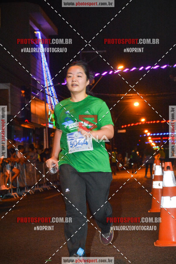 Buy your photos of the event70 CORRIDA DE BRODOWSKI on Fotop