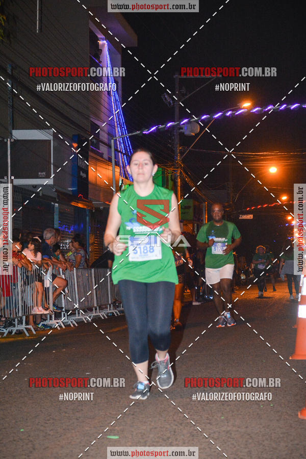 Buy your photos of the event70 CORRIDA DE BRODOWSKI on Fotop