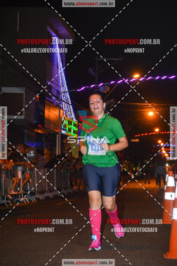 Buy your photos of the event70 CORRIDA DE BRODOWSKI on Fotop