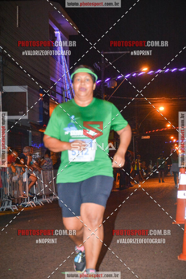 Buy your photos of the event70 CORRIDA DE BRODOWSKI on Fotop