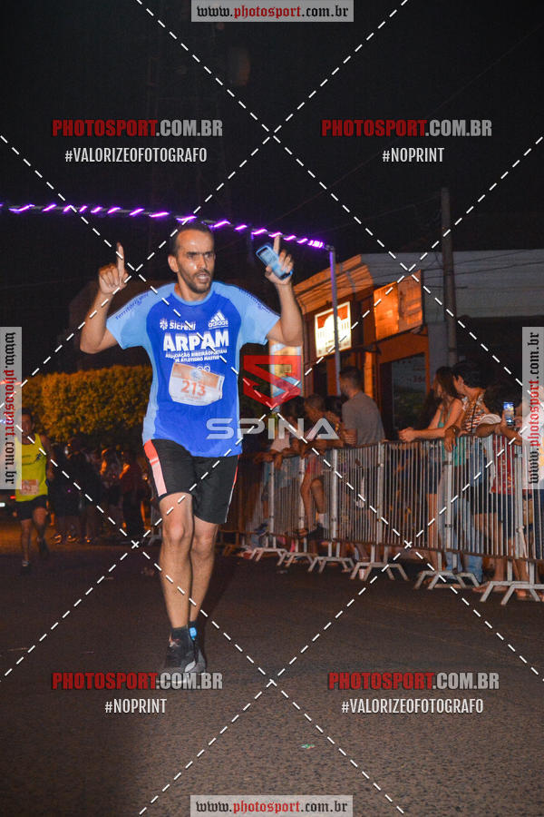 Buy your photos of the event70 CORRIDA DE BRODOWSKI on Fotop