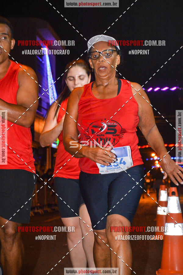 Buy your photos of the event70 CORRIDA DE BRODOWSKI on Fotop