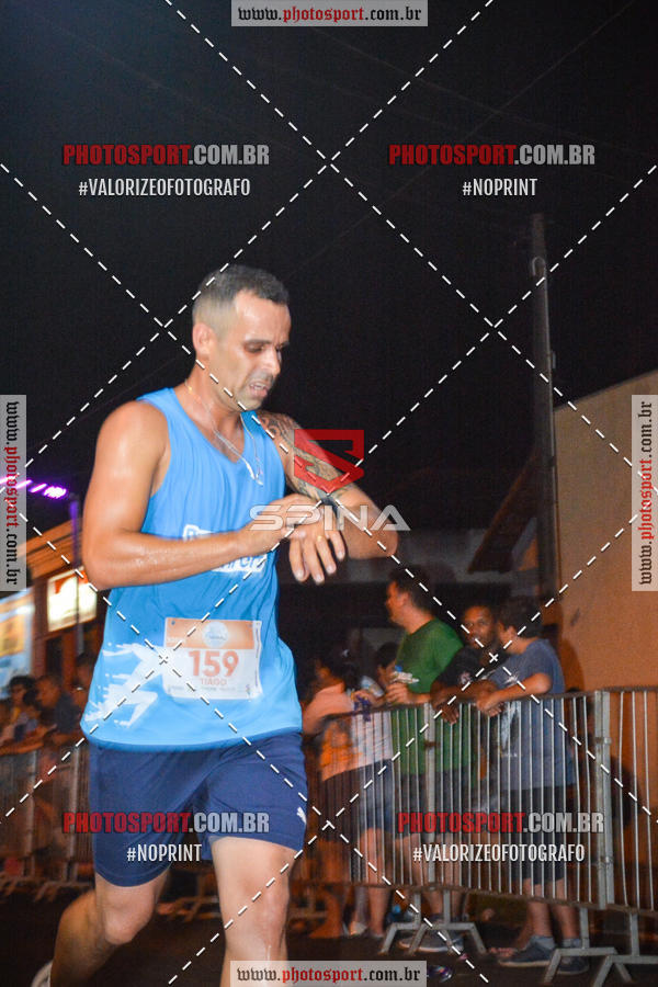 Buy your photos of the event70 CORRIDA DE BRODOWSKI on Fotop