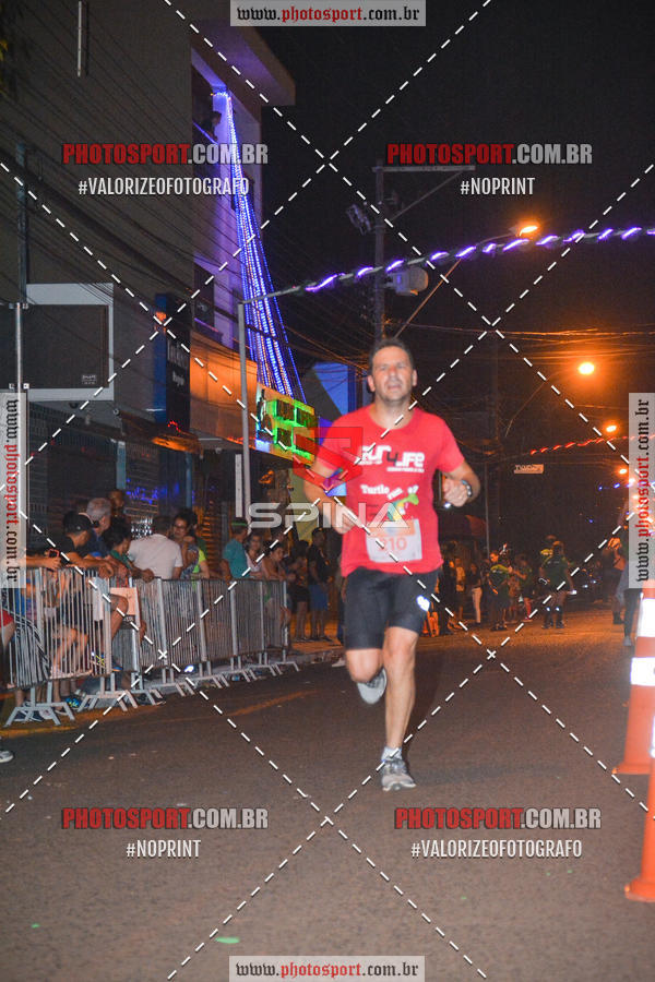 Buy your photos of the event70 CORRIDA DE BRODOWSKI on Fotop