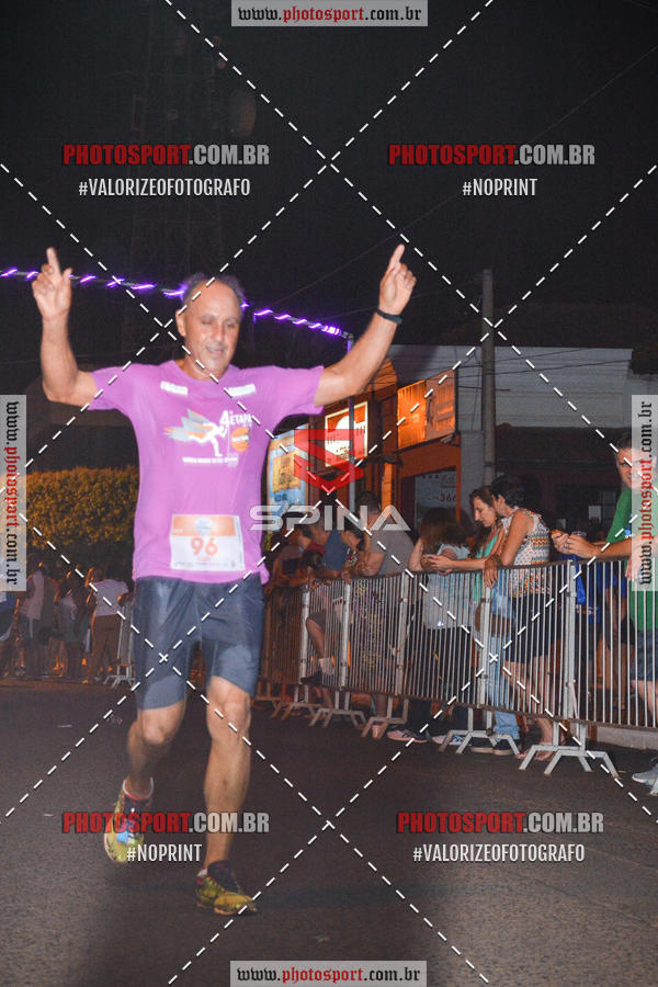 Buy your photos of the event70 CORRIDA DE BRODOWSKI on Fotop