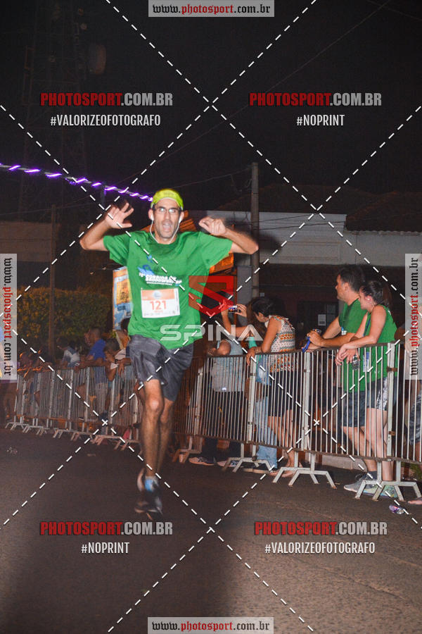 Buy your photos of the event70 CORRIDA DE BRODOWSKI on Fotop