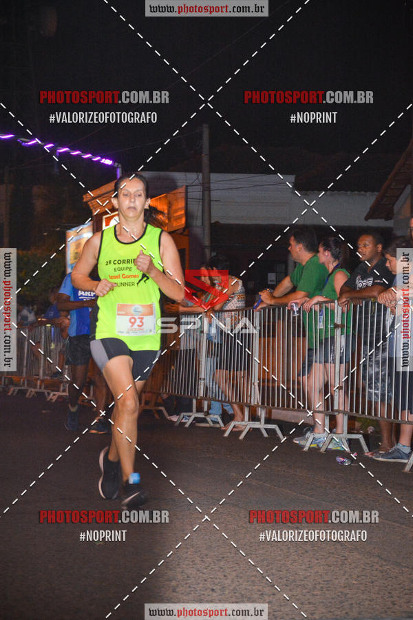 Buy your photos of the event70 CORRIDA DE BRODOWSKI on Fotop