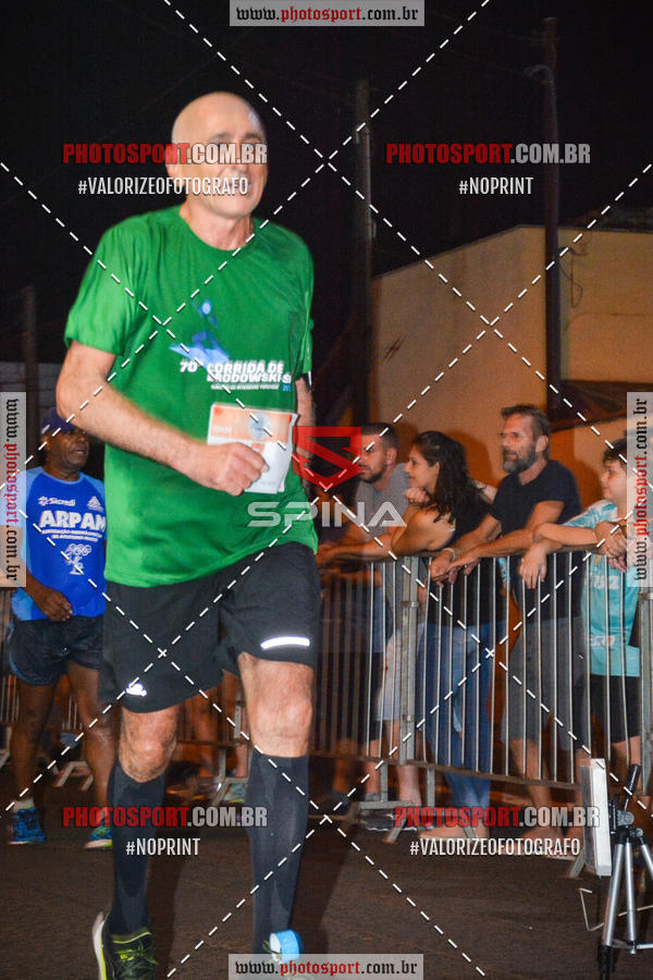 Buy your photos of the event70 CORRIDA DE BRODOWSKI on Fotop