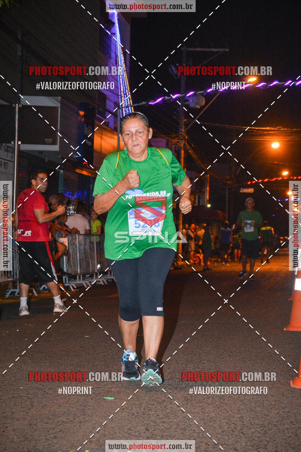 Buy your photos of the event70 CORRIDA DE BRODOWSKI on Fotop