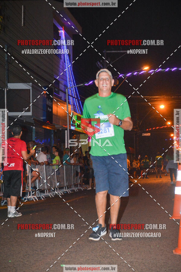 Buy your photos of the event70 CORRIDA DE BRODOWSKI on Fotop