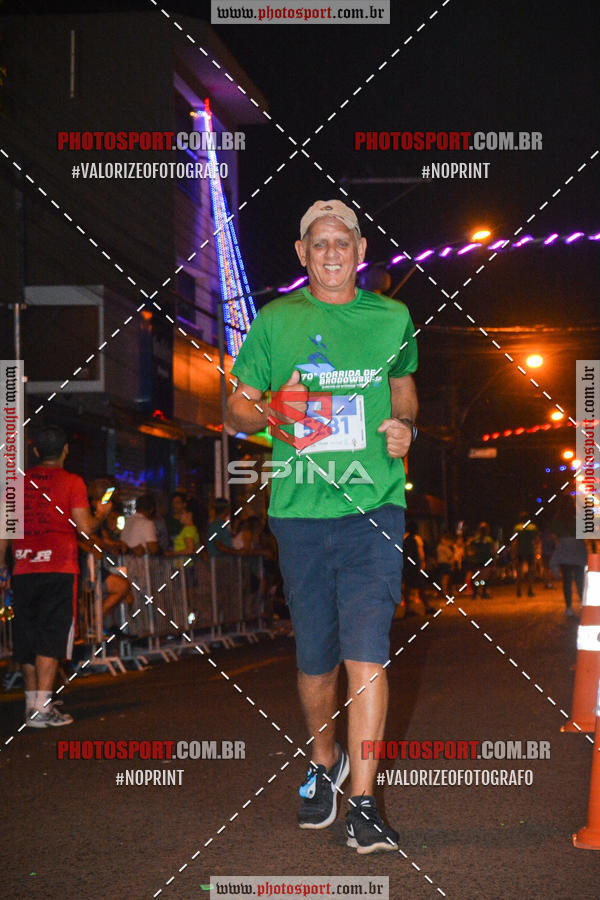 Buy your photos of the event70 CORRIDA DE BRODOWSKI on Fotop