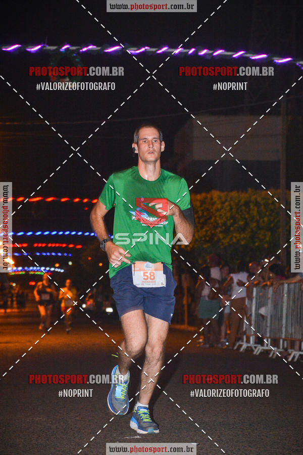 Buy your photos of the event70 CORRIDA DE BRODOWSKI on Fotop