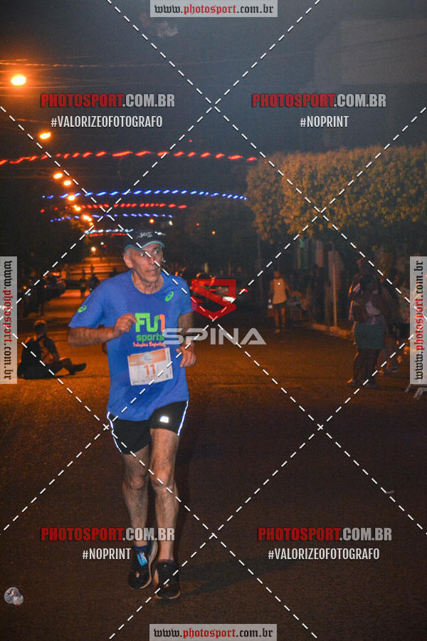 Buy your photos of the event70 CORRIDA DE BRODOWSKI on Fotop