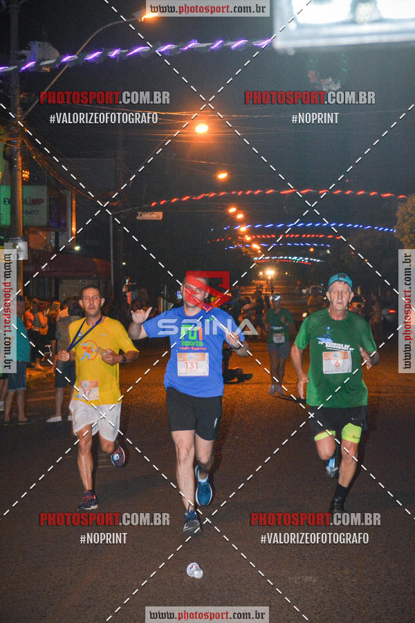 Buy your photos of the event70 CORRIDA DE BRODOWSKI on Fotop