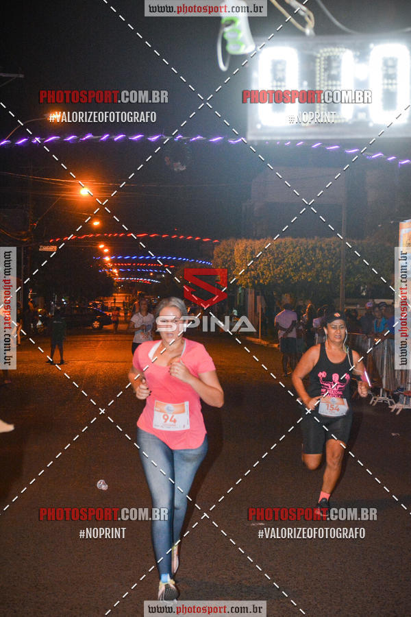 Buy your photos of the event70 CORRIDA DE BRODOWSKI on Fotop