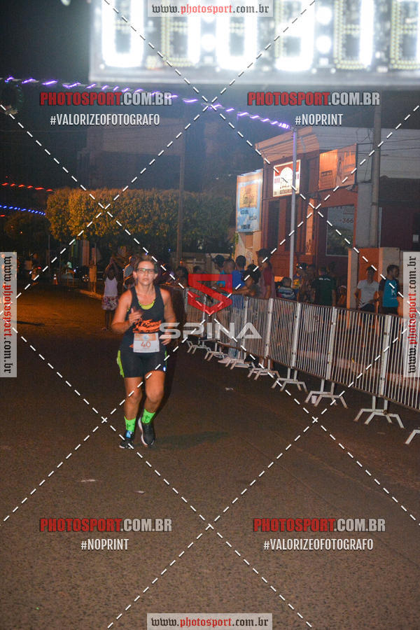 Buy your photos of the event70 CORRIDA DE BRODOWSKI on Fotop