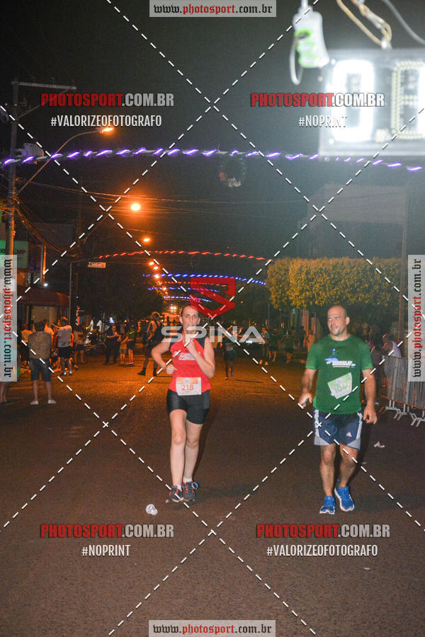 Buy your photos of the event70 CORRIDA DE BRODOWSKI on Fotop