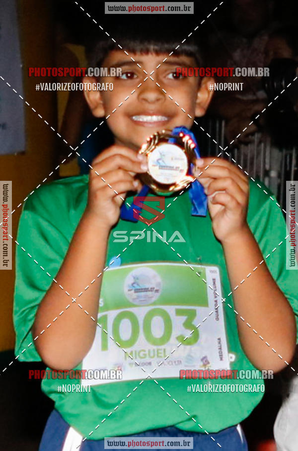 Buy your photos of the event70 CORRIDA DE BRODOWSKI on Fotop