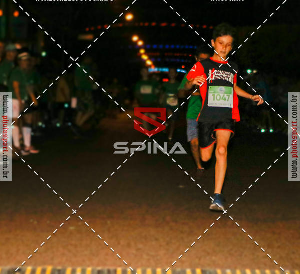 Buy your photos of the event70 CORRIDA DE BRODOWSKI on Fotop