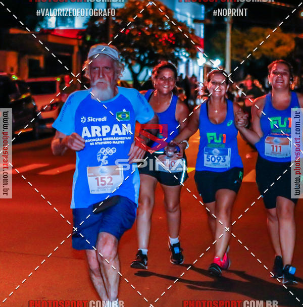 Buy your photos of the event70 CORRIDA DE BRODOWSKI on Fotop