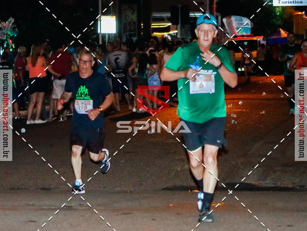 Buy your photos of the event70 CORRIDA DE BRODOWSKI on Fotop