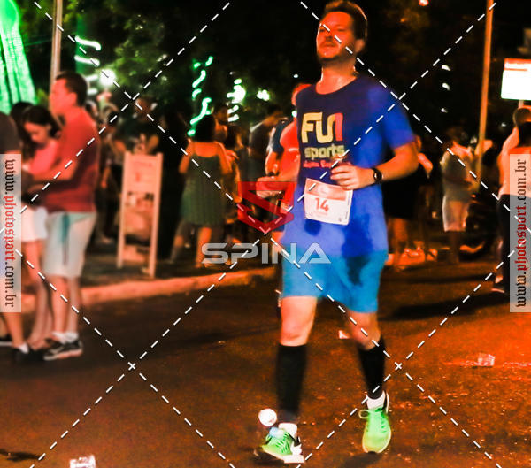 Buy your photos of the event70 CORRIDA DE BRODOWSKI on Fotop