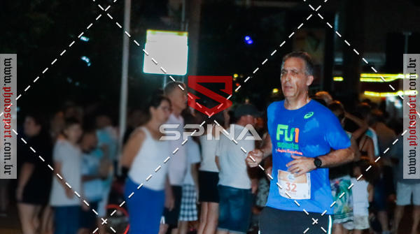 Buy your photos of the event70 CORRIDA DE BRODOWSKI on Fotop