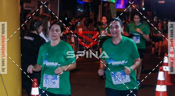Buy your photos of the event70 CORRIDA DE BRODOWSKI on Fotop
