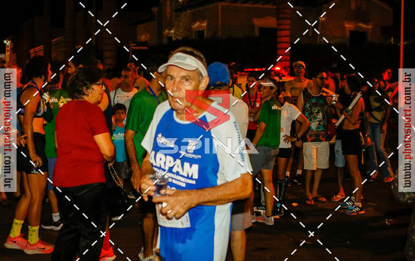 Buy your photos of the event70 CORRIDA DE BRODOWSKI on Fotop