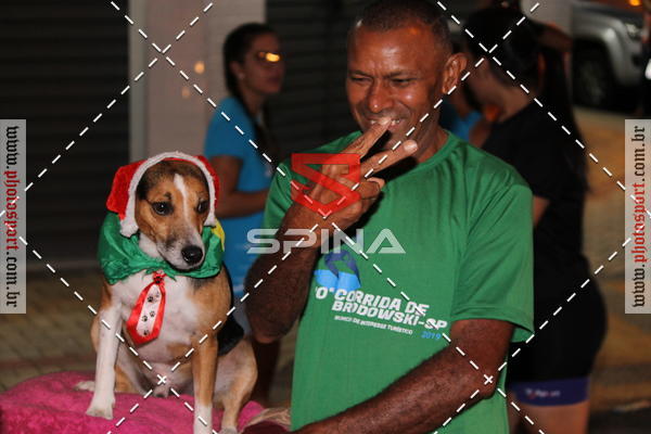 Achetez vos photos de l'vnement70 CORRIDA DE BRODOWSKI sur Fotop