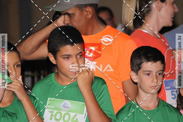 Buy your photos of the event70 CORRIDA DE BRODOWSKI on Fotop