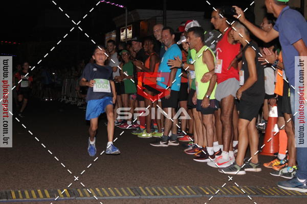 Buy your photos of the event70 CORRIDA DE BRODOWSKI on Fotop