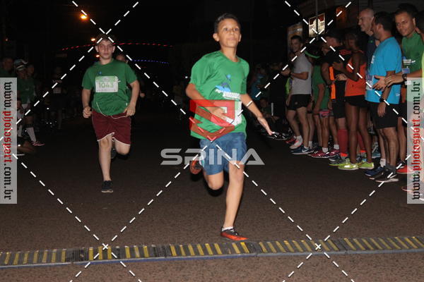 Buy your photos of the event70 CORRIDA DE BRODOWSKI on Fotop