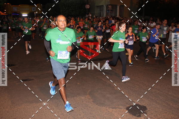 Achetez vos photos de l'vnement70 CORRIDA DE BRODOWSKI sur Fotop