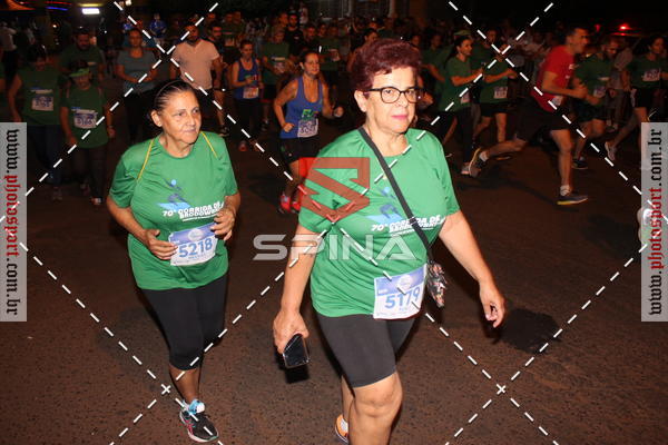 Achetez vos photos de l'vnement70 CORRIDA DE BRODOWSKI sur Fotop