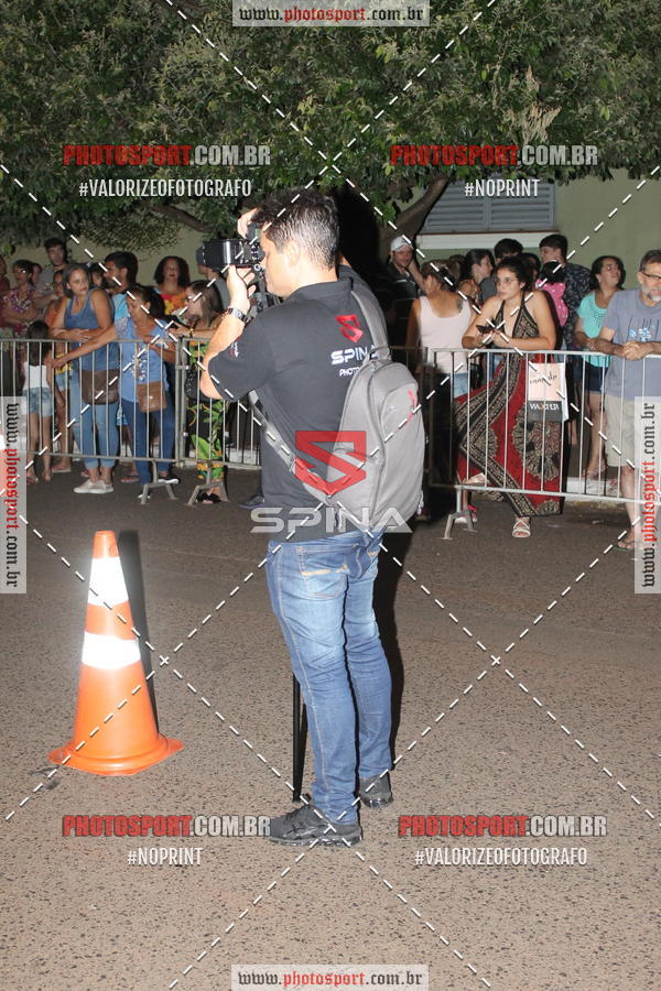 Achetez vos photos de l'vnement70 CORRIDA DE BRODOWSKI sur Fotop