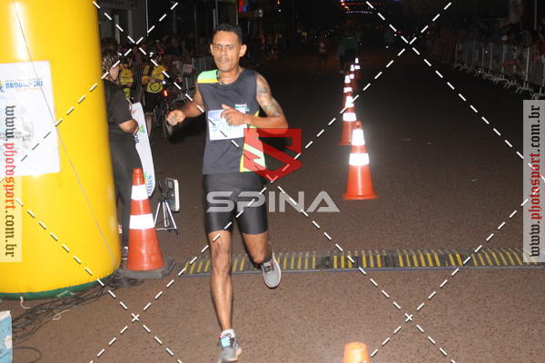 Achetez vos photos de l'vnement70 CORRIDA DE BRODOWSKI sur Fotop