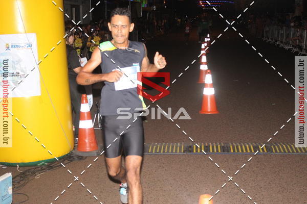 Achetez vos photos de l'vnement70 CORRIDA DE BRODOWSKI sur Fotop