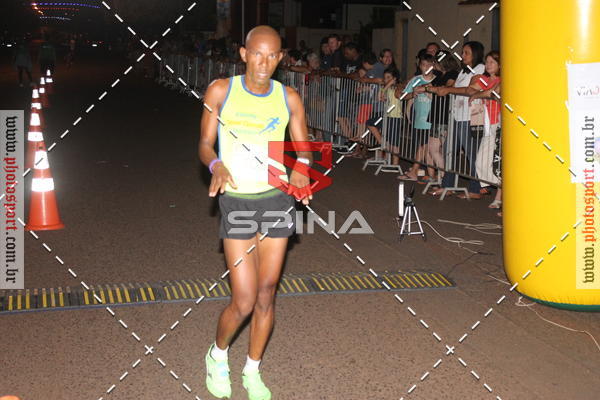 Achetez vos photos de l'vnement70 CORRIDA DE BRODOWSKI sur Fotop