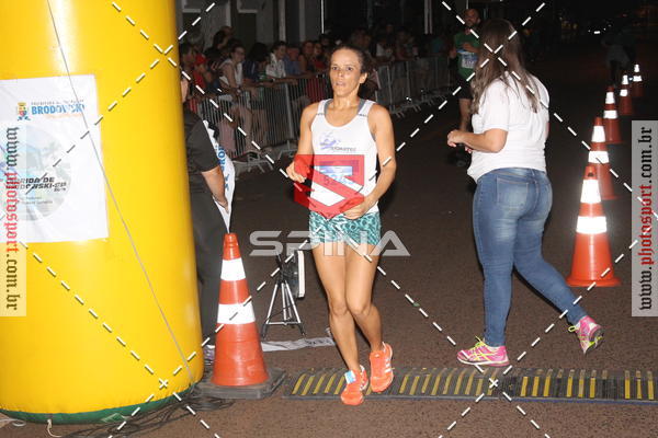Buy your photos of the event70 CORRIDA DE BRODOWSKI on Fotop